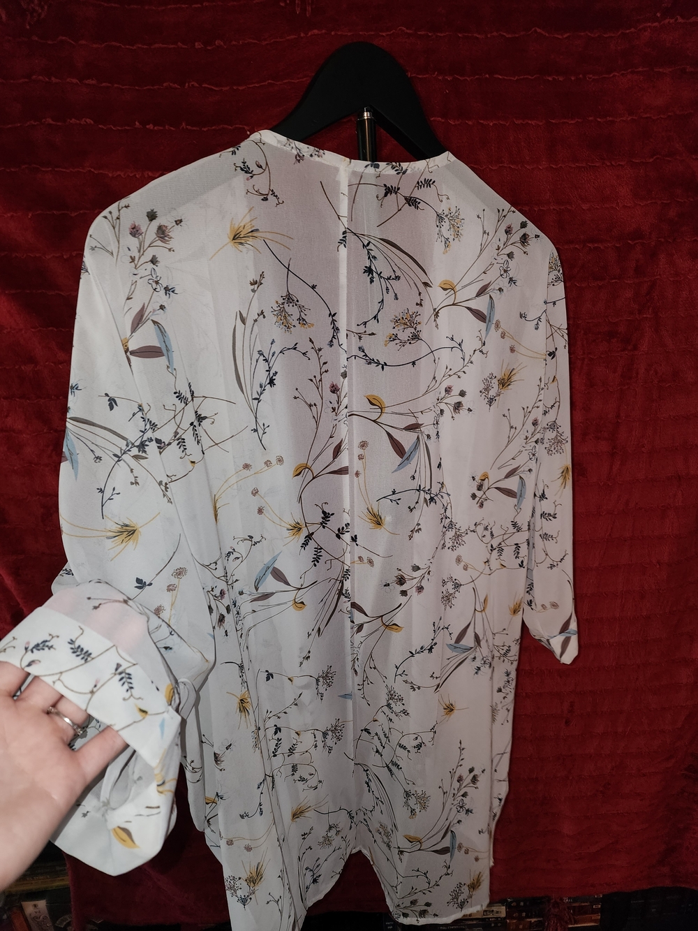 Lightweight Floral Print White Kimono Cardigan - Picture 2 of 2